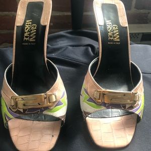 Gianni Versace Size 37 Women’s Heels